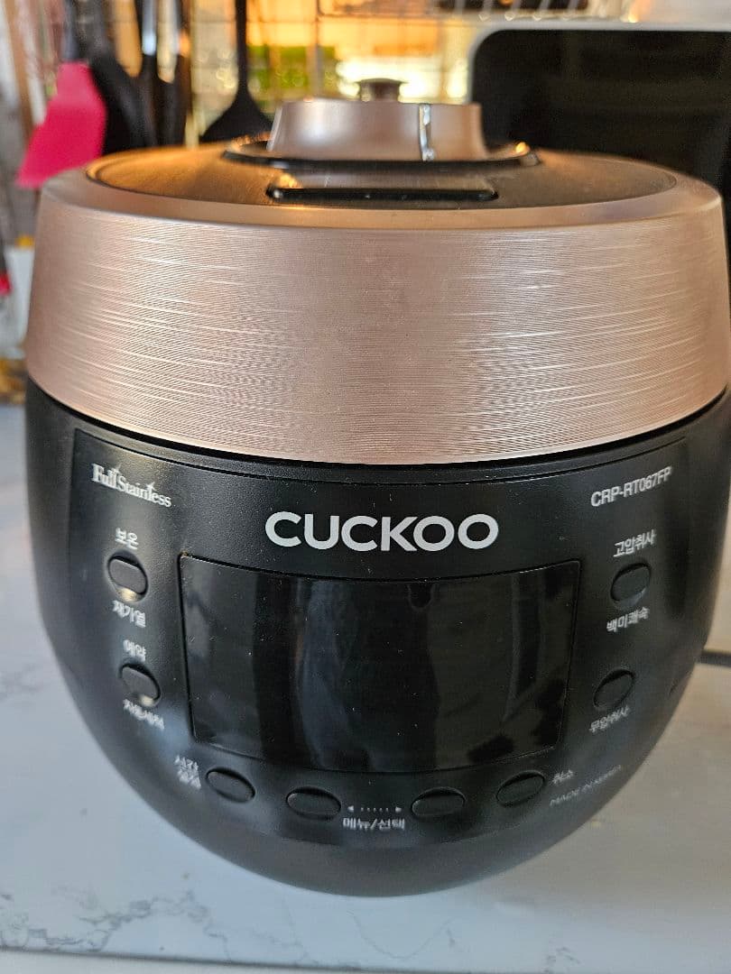 CUCKOO 多機能炊飯器 CRP-RT067FP Amazon.com: Cuckoo CRP-RT0609FW 6 cup Twin Pressure Plate Rice