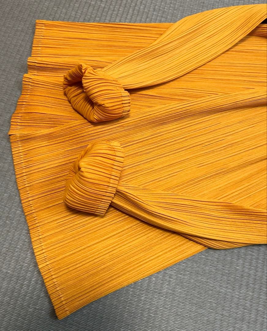 《美品》PLEATS PLEASE カーディガン 羽織り 長袖 オレンジ 3