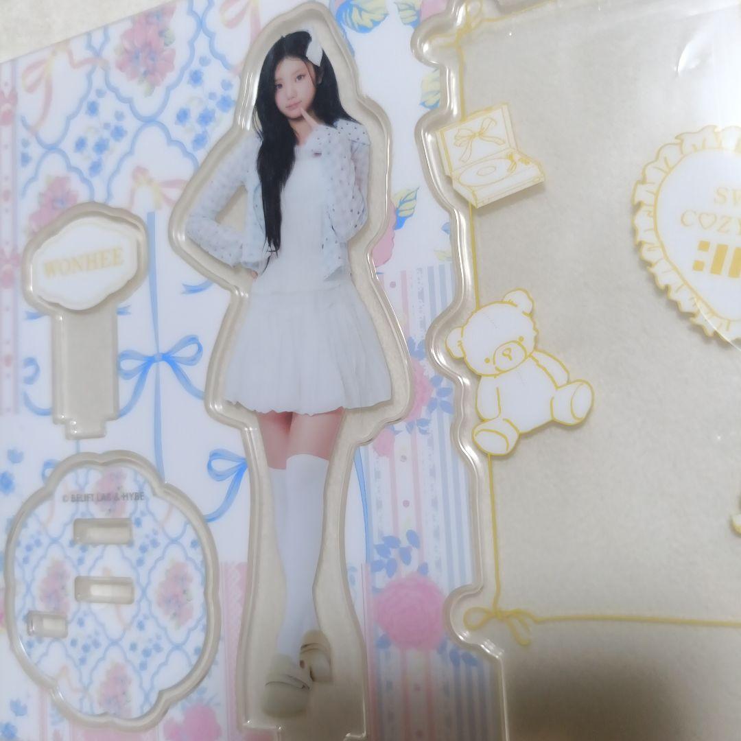 ♡ウォンヒ♡✨新品未開封✨ アクリルスタンド アイリット ILLIT 1個