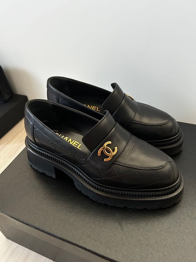 CHANEL シャネル ココマーク ローファー G45074 厚底靴　35.5 CHANEL シャネル ココマーク ローファー G45074 厚底靴 35.5 - メルカリ