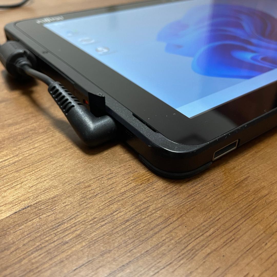 お絵描きイラストに！富士通タブレット✨ワコムのタッチペン付き