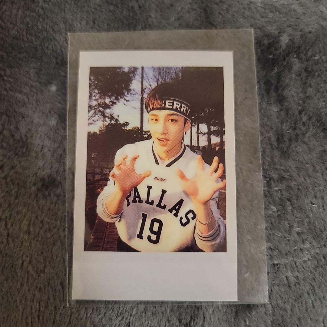 StrayKids UNLOCKGOLIVEINLIVE ポラロイド バンチャン - メルカリ