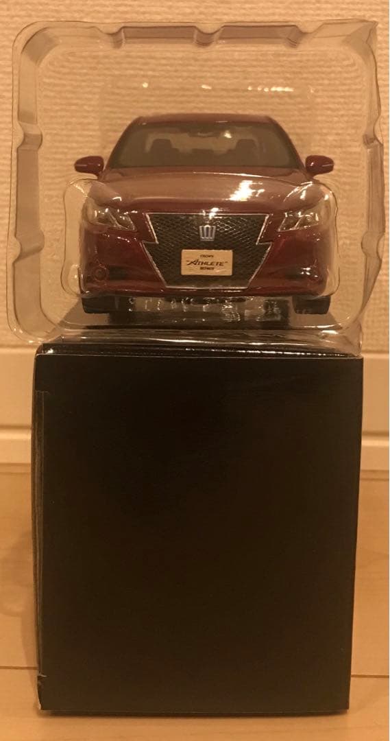 ミニカー　色見本　トヨタ　クラウン Amazon | トヨタ 新型クラウン 1/30 ミニカー カラーサンプル