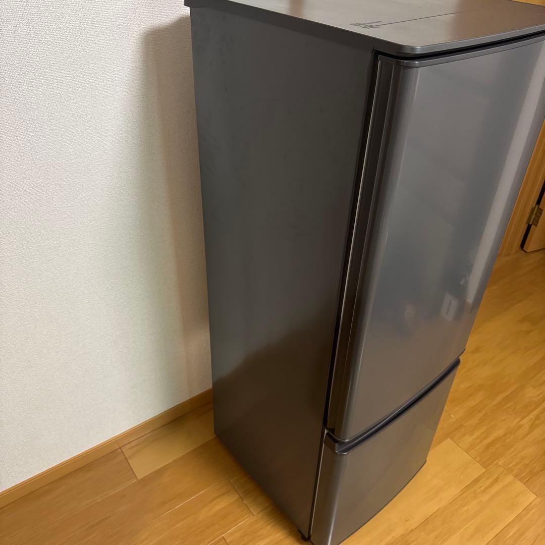 美品 三菱冷蔵庫 MR-P17Z-H 2022年製 グレー - メルカリ