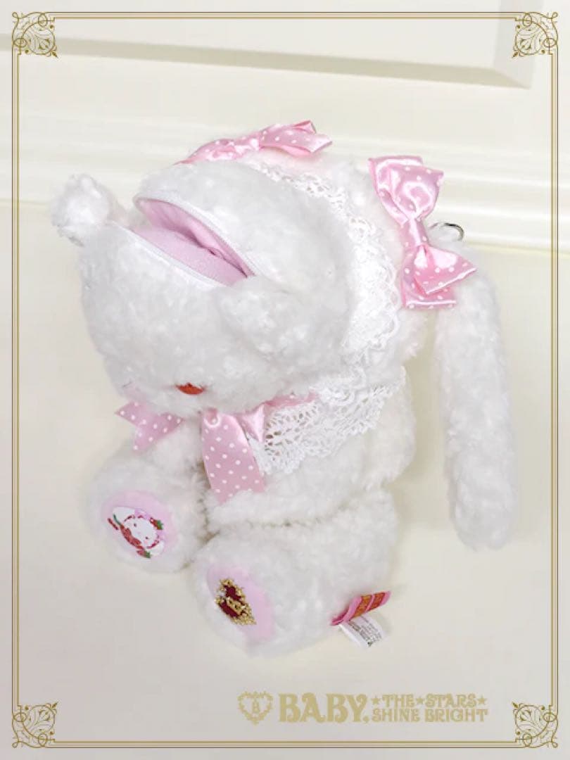 いちごになりたいうさくみゃちゃんポシェット - メルカリ