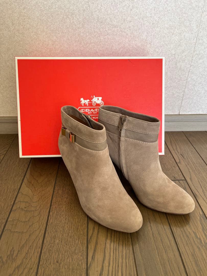 新品 COACH スエード ハイヒールブーツ SIZE 37.5 スェード - 靴卸売 通販