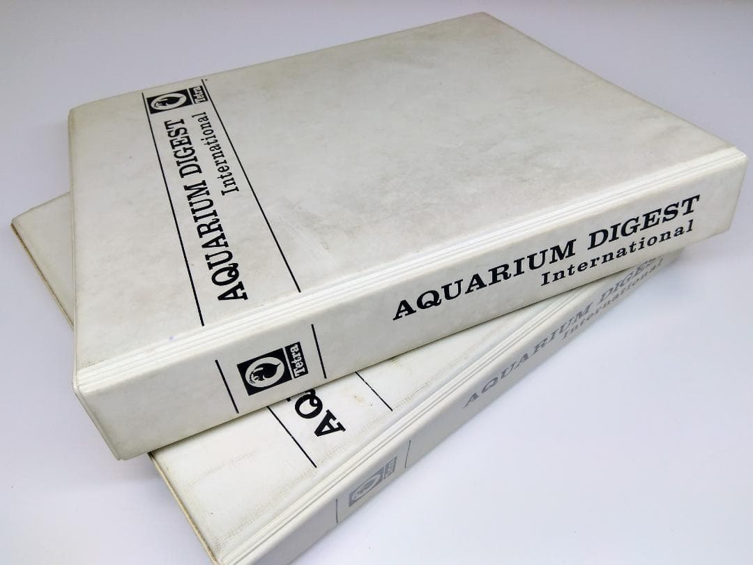 k*i様 希少古書 1972年～ テトラ 世界のアクアリウム情報誌 創刊号 No