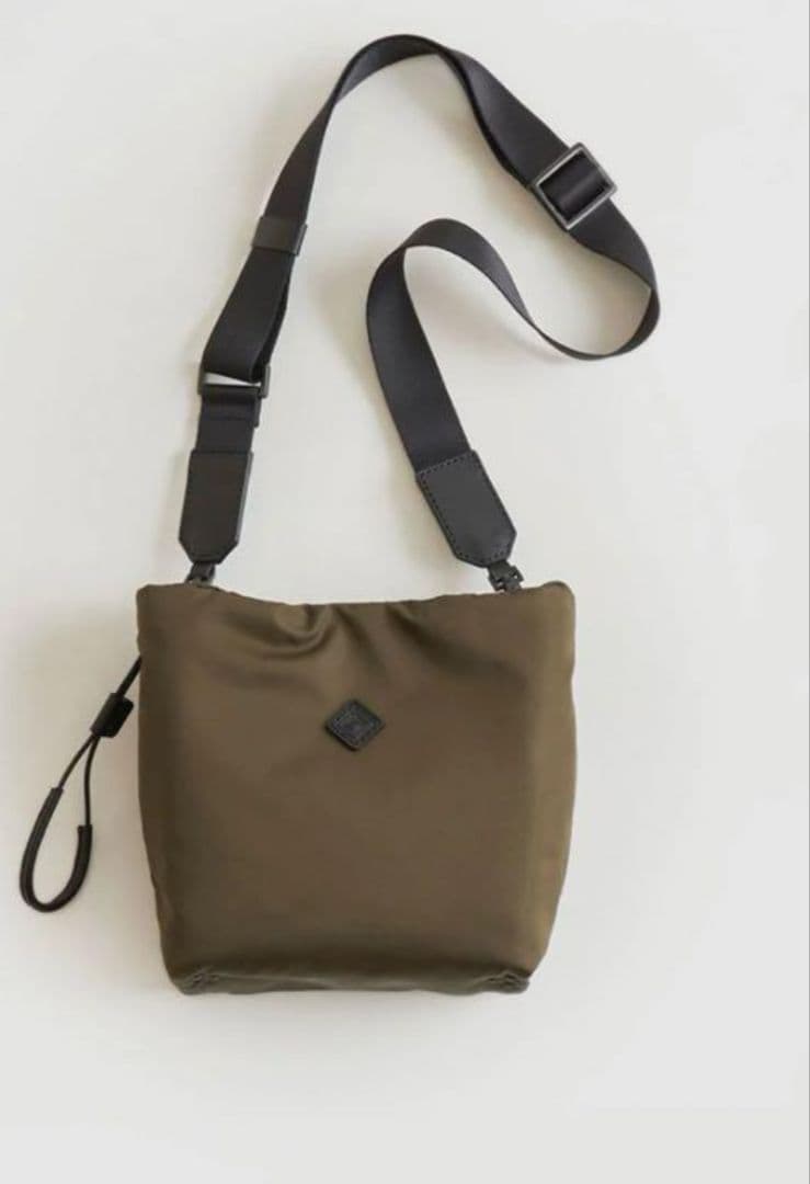 【SHINZONE 別注】TESSEN CREATION BASIC POUCH SHINZONE 別注】TESSEN CREATION BASIC POUCH - メルカリ