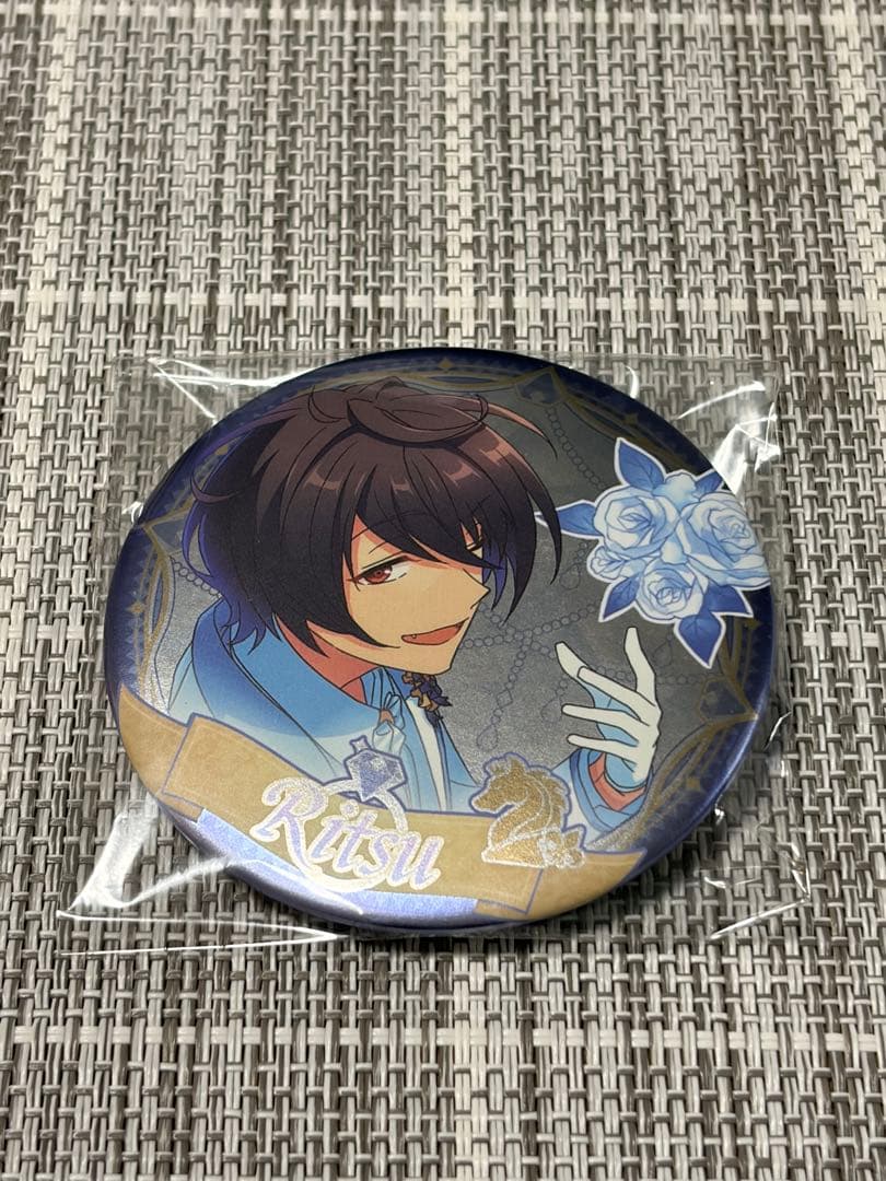 あんスタ 誓約缶バッジ 凛月 - メルカリ