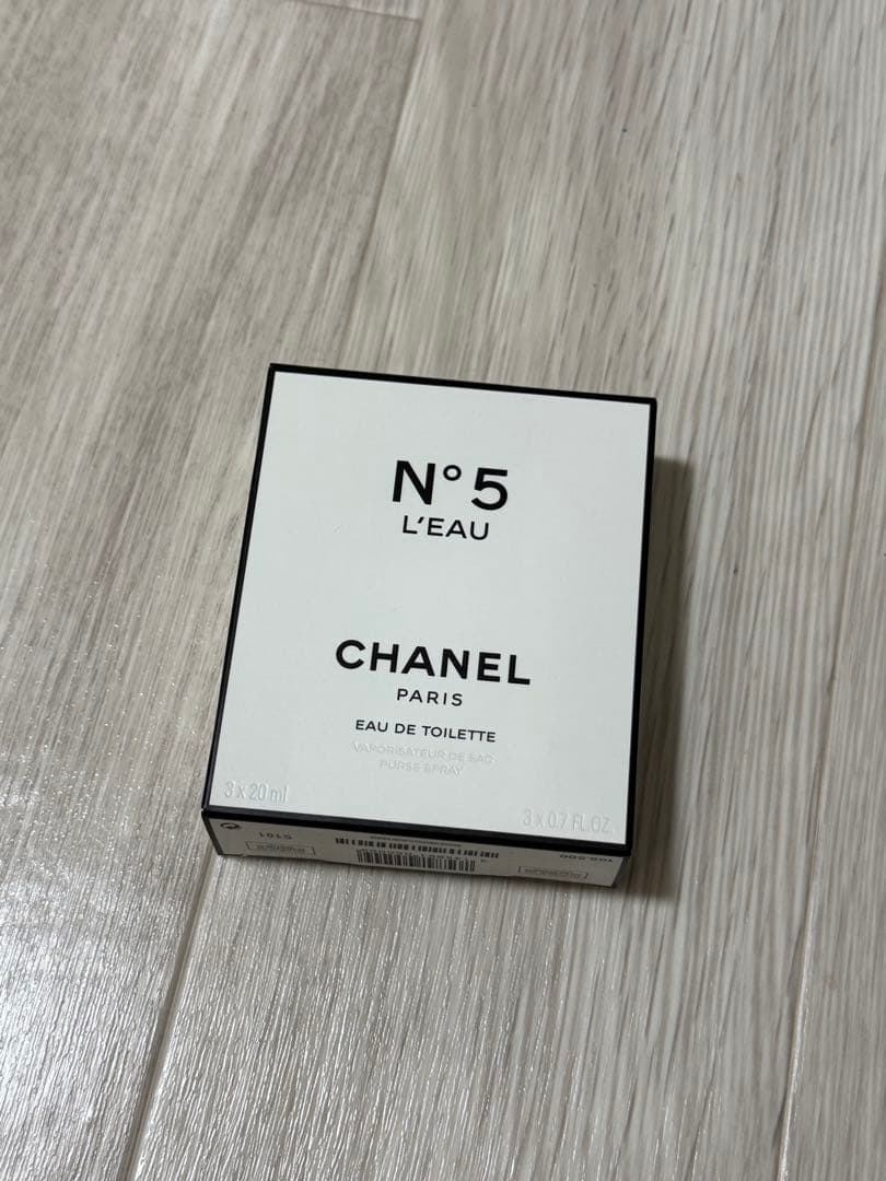 CHANEL No.5ローツィスト&スプレー　4点セット CHANEL（CHANEL） シャネル N°5 ロー ツィスト＆スプレイ（オードゥ