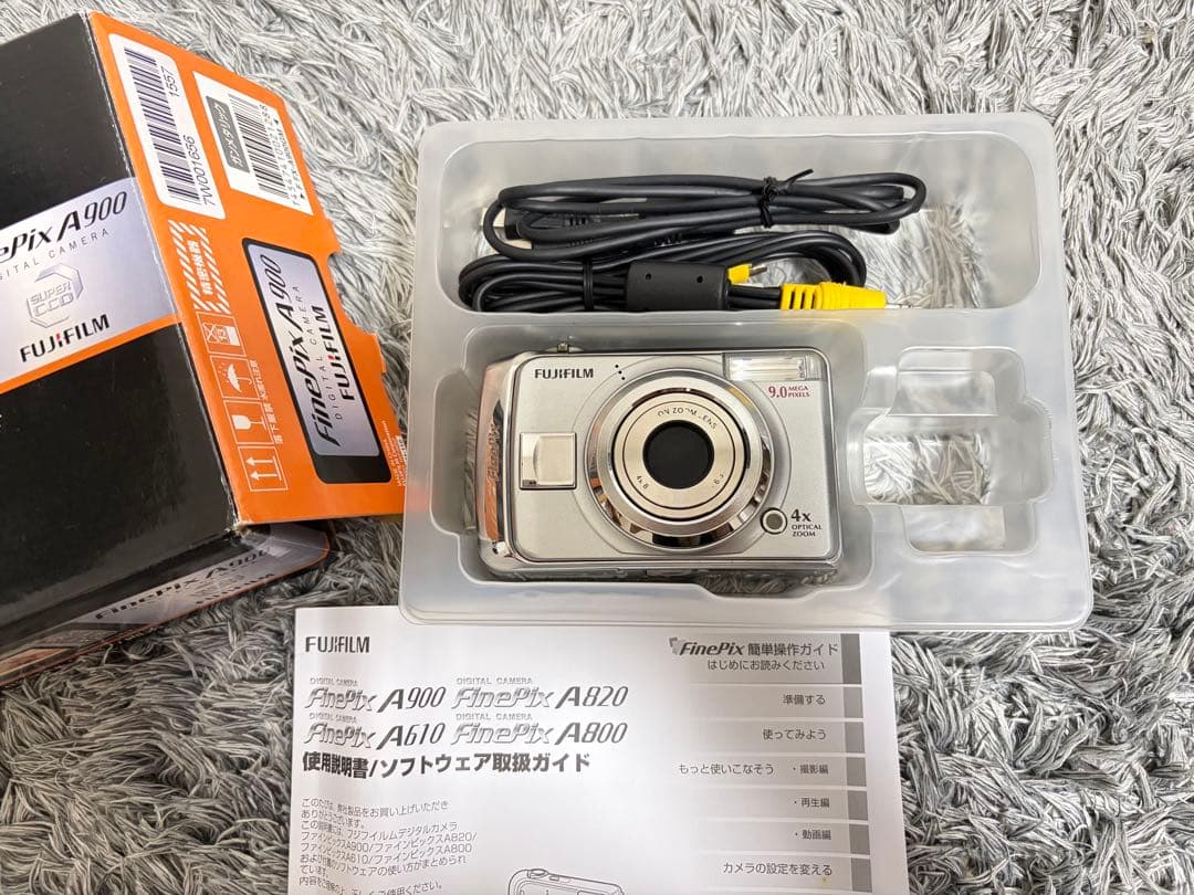 Fujifilm FinePix A900 デジタルカメラ Amazon.com : Fujifilm Finepix A900 9MP Digital Camera with 4x