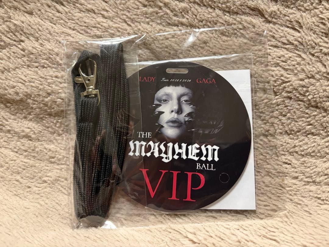 Lady Gaga The Mayhem Ball 2026VIP SILVER - メルカリ