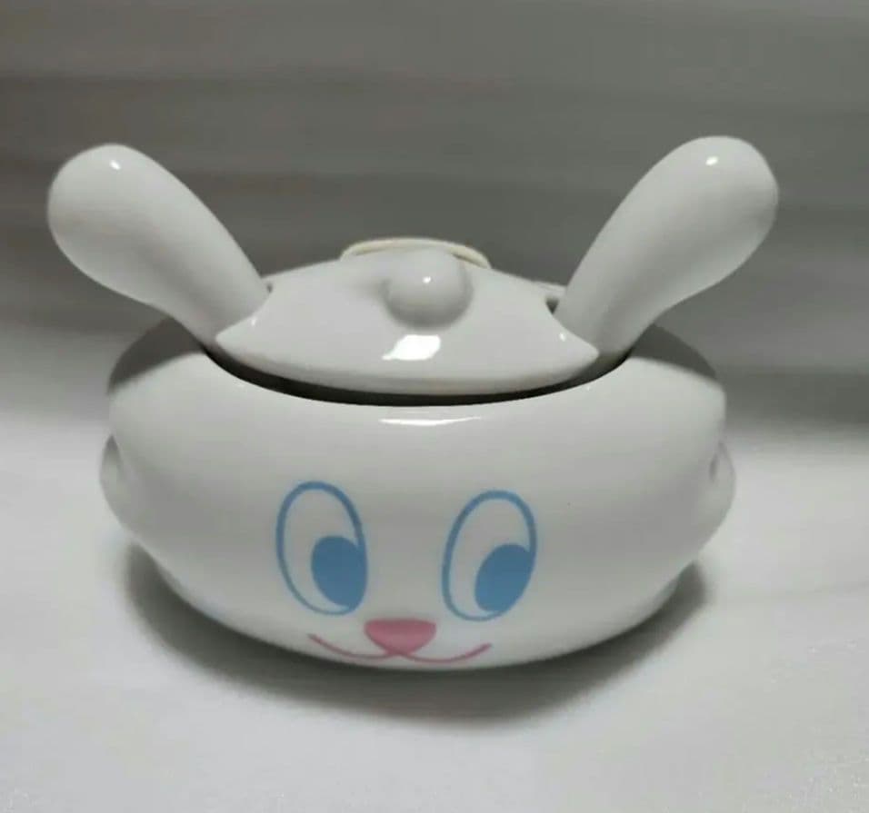 最終お値下げ】サンダーバニーシュガーポット 陶磁製 両耳スプーン