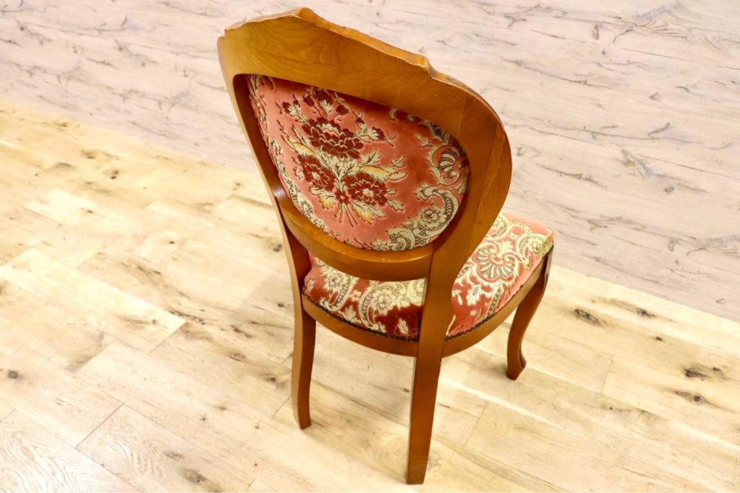 GMIH74A○イタリア製 金華山織 ダイニングチェア 椅子 鋲打ち 彫刻