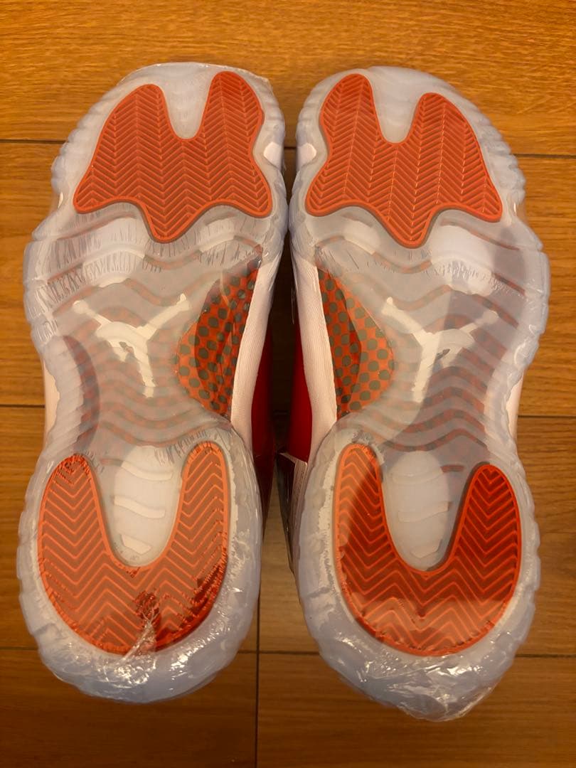 Air Jordan 11 Retro Cherry 広瀬すず着用 - メルカリ