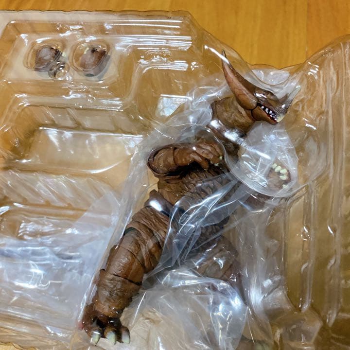 S.H.Figuarts ゴモラ フィギュアーツ