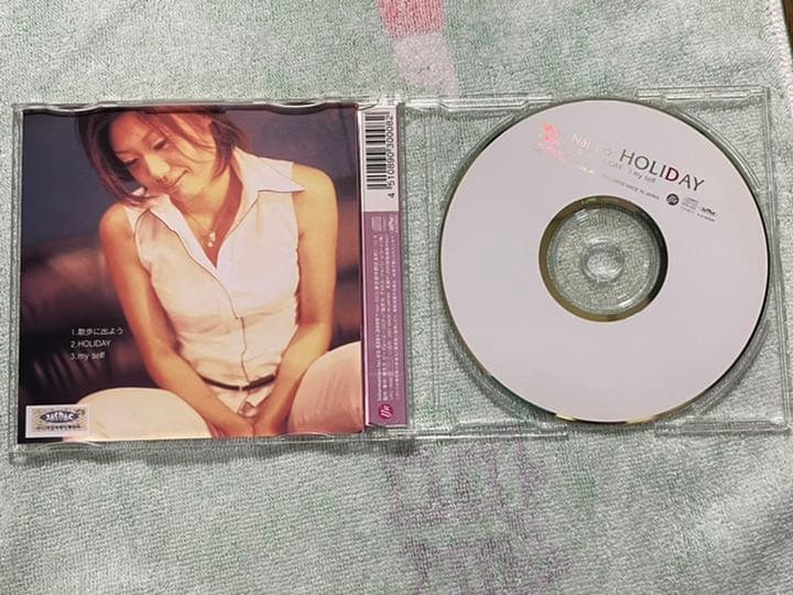 「HOLIDAY」 成子真希