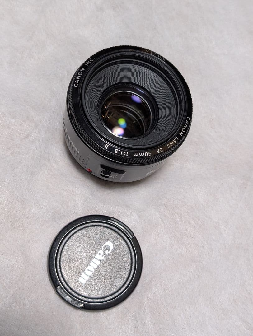 【良品】Canon EF 50mm f/1.8 II レンズ　単焦点 Amazon.co.jp: Canon 単焦点レンズ EF50mm F1.8 II フルサイズ対応