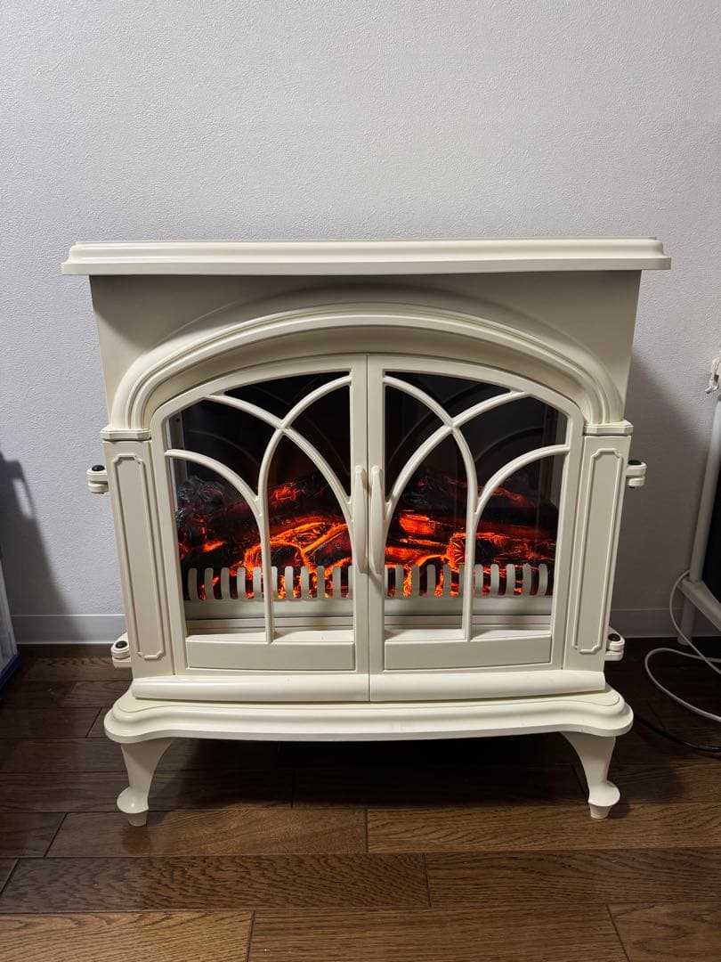 ニトリ ワイド暖炉型ファンヒーター アイボリー BLT-999B-3-IV - メルカリ