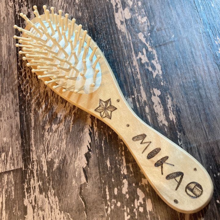 072534 高品質檀木櫛花鳥彫り56＊178ミリ