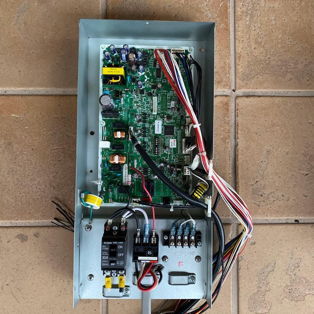 日立エコキュート 貯湯ユニット制御基盤 BHP-TA37P BHP-F37PU - メルカリ