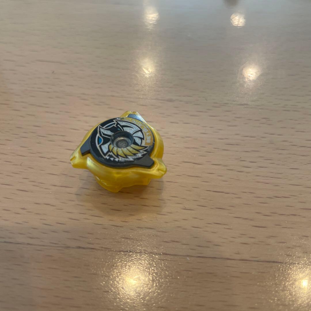 ワルキューレボルトS4-70V 内収録 ロックチップ ベイブレードX - メルカリ