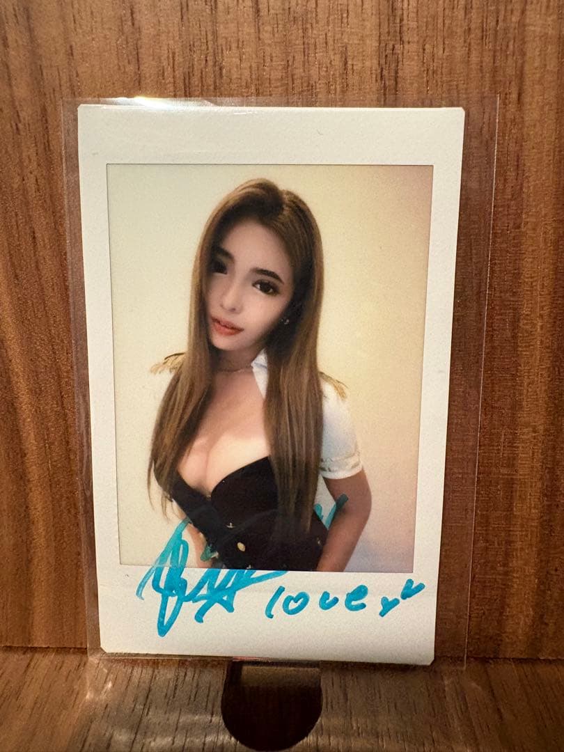 RIONA サイバージャパンダンサーズ　 サイン入りチェキ6枚組