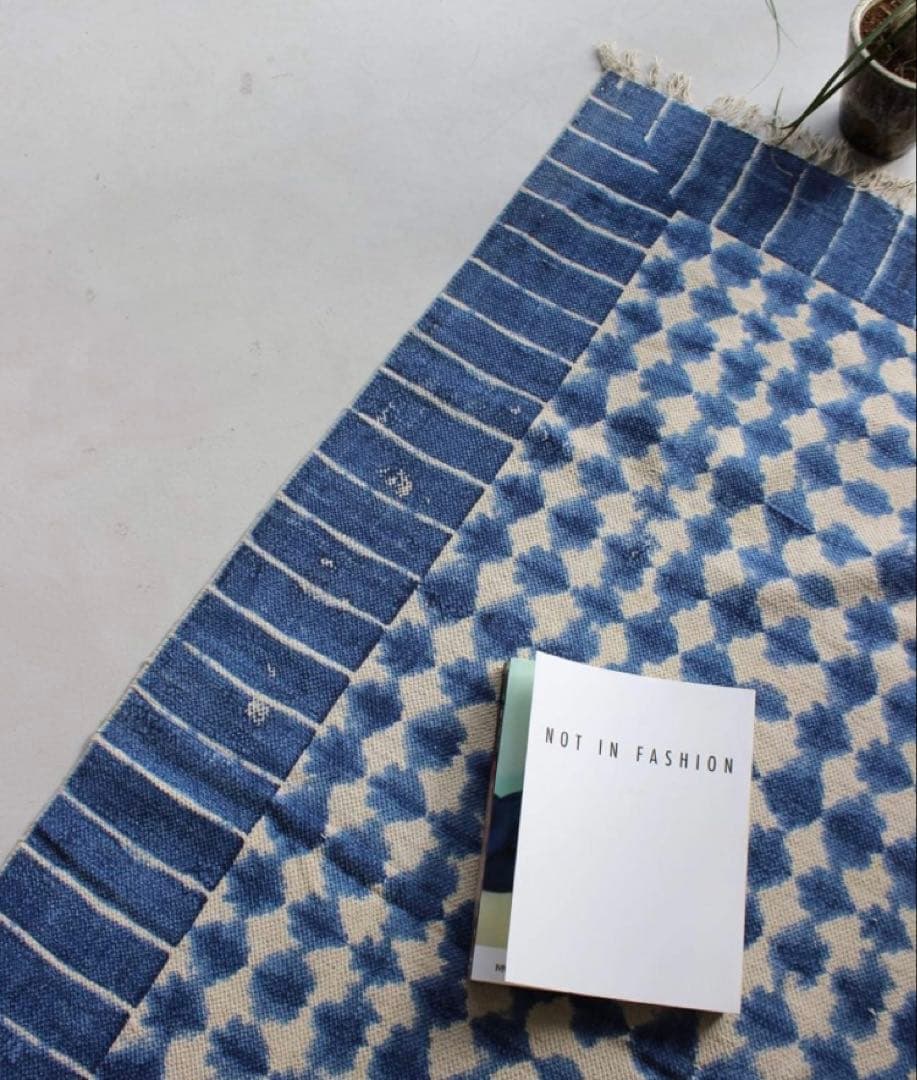 ACME Furniture アクメファニチャー インディゴラグ 140×200 - メルカリ