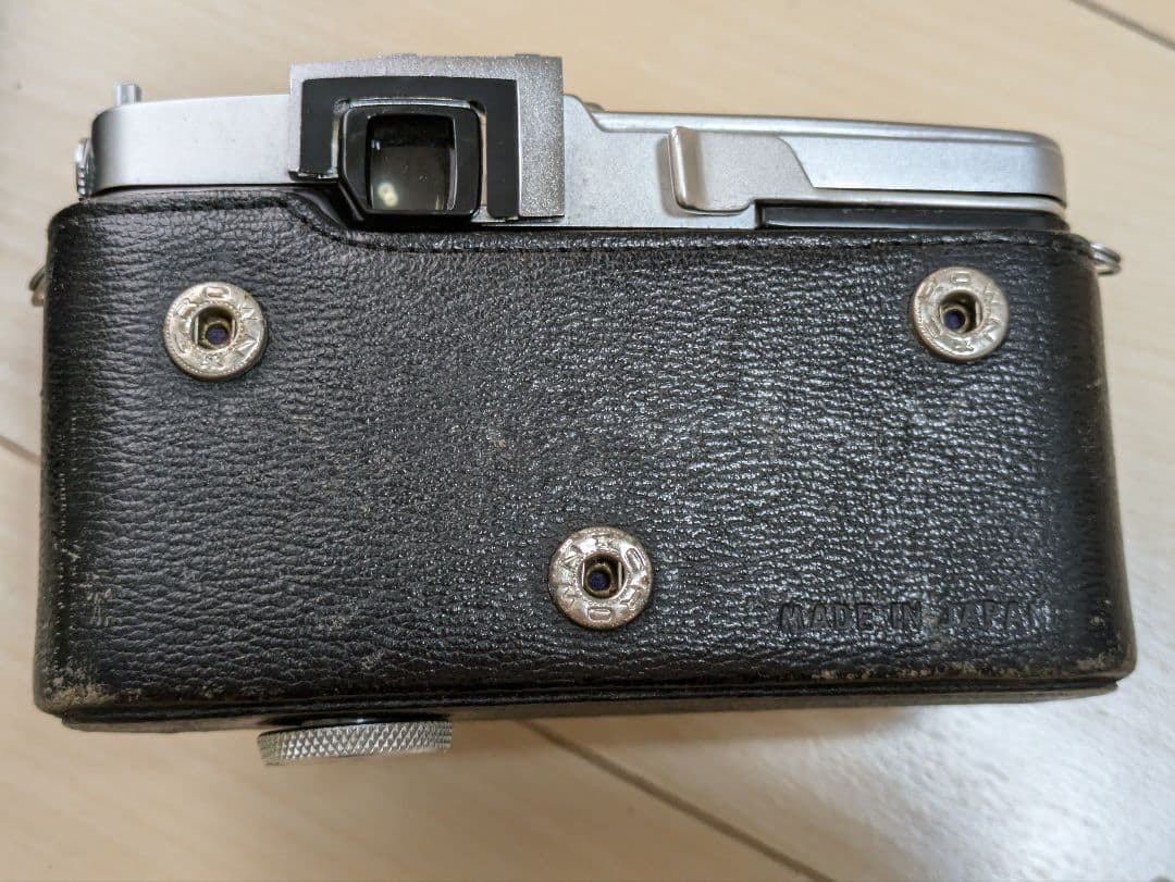 ジャンク？親戚から、綺麗にしましたが、カバーは外し方不明、必ずコメント下さい！