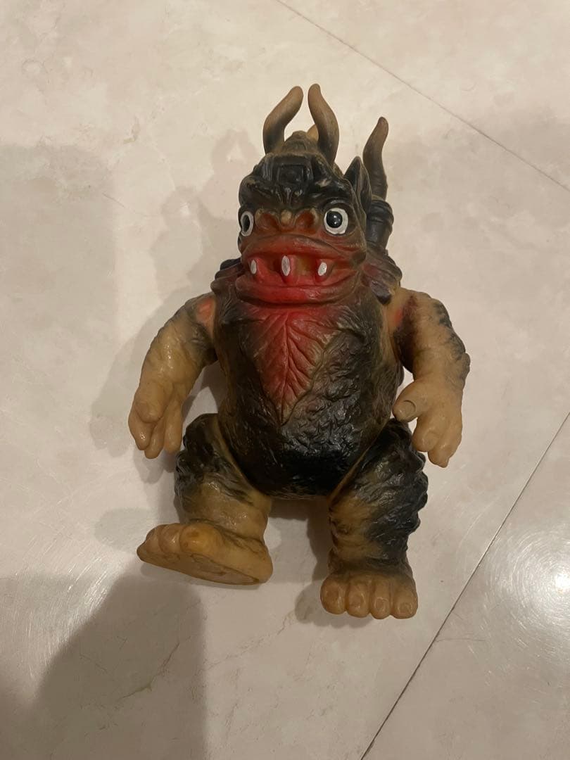 ポピー★ミクラス（足型あり）★キングザウルスシリーズ★ソフビ人形 ポピー ゴジラ（足型あり） キングザウルスシリーズ ソフビ人形 体長