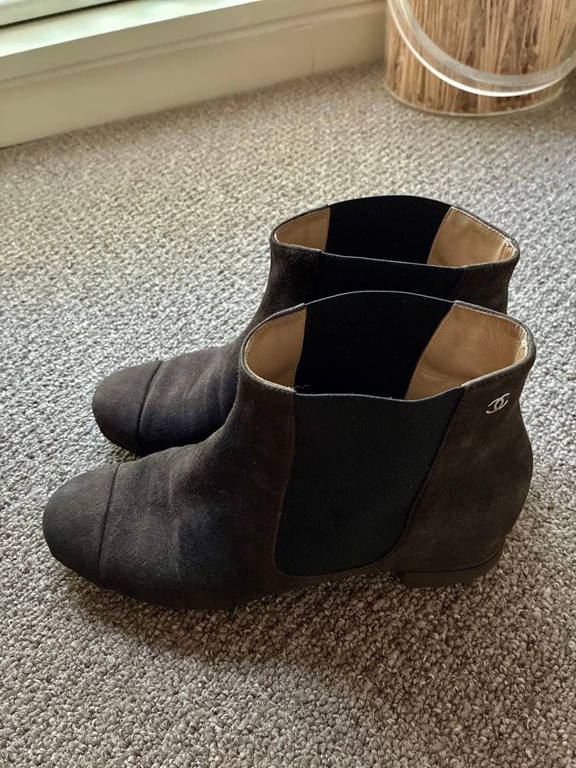 CHANEL バックスキン？スエード？ショートブーツYOKOCHAN PRADA