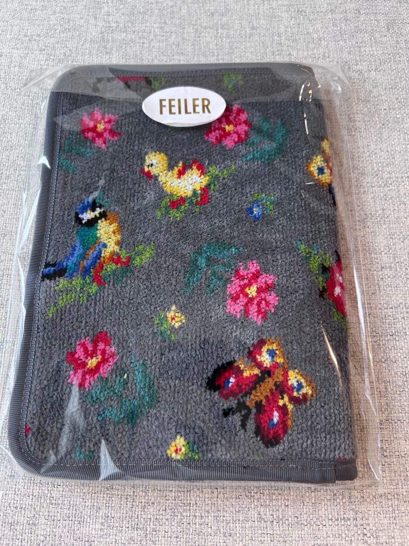 FILLER ハイジ マルチケース（銀座Web限定）完売品 - メルカリ