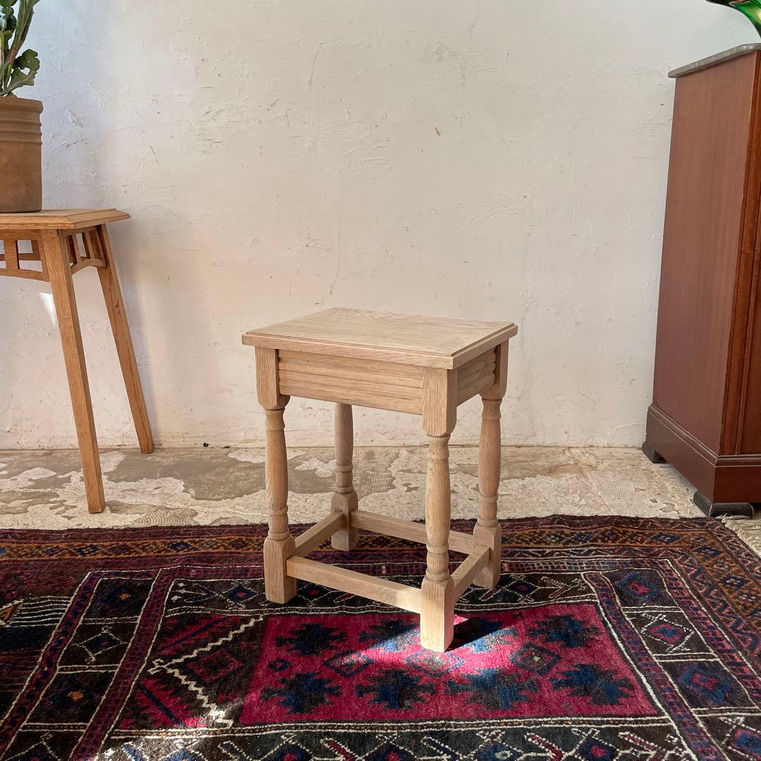 ビンテージ サイドテーブル 花台 ベッドサイドテーブル 小 剥離