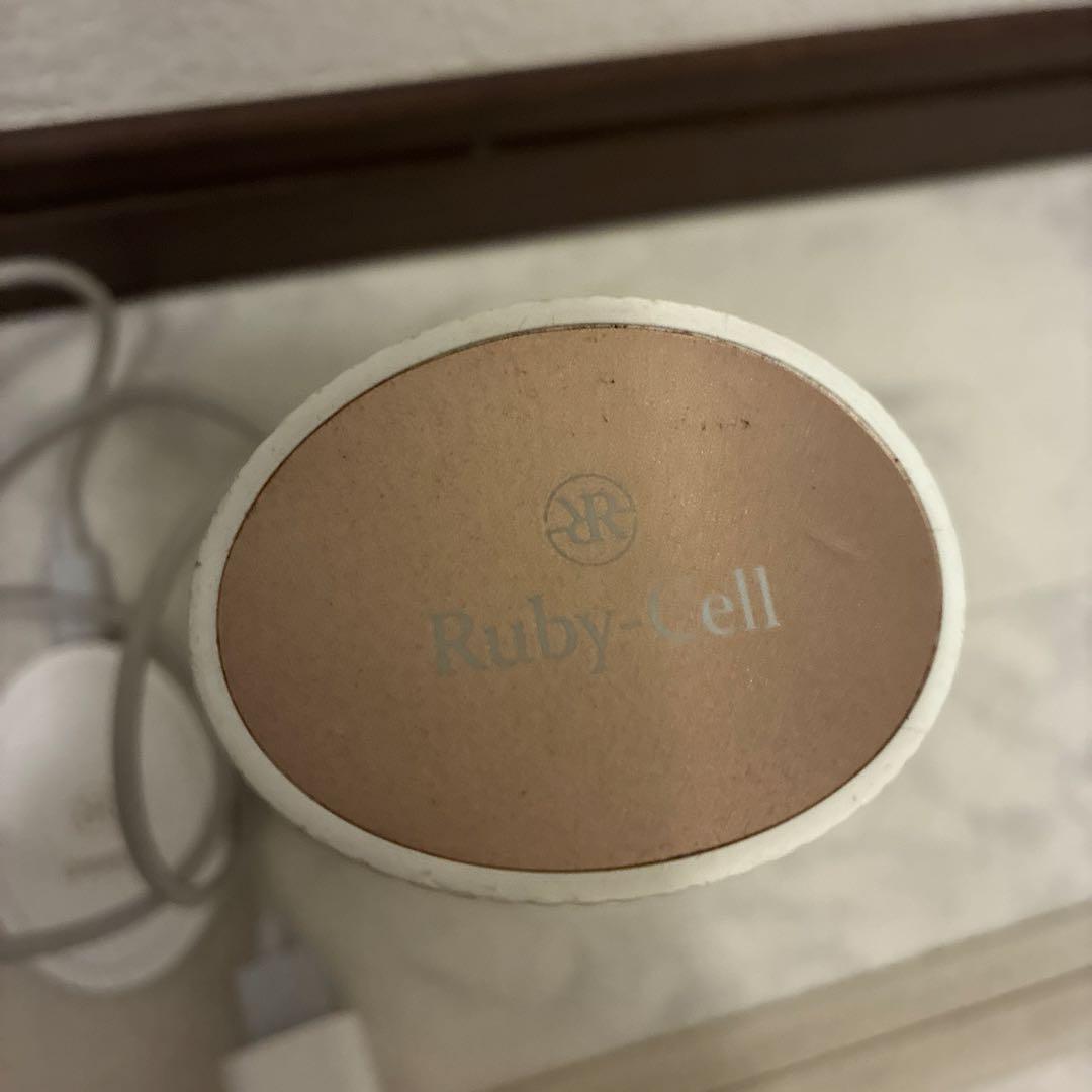 Ruby-tell 美顔器 ホワイト 充電器付きハンディ 楽天市場】美顔器 フェイスケア 肌 潤い 低刺激 EMS RF温感 コンパクト