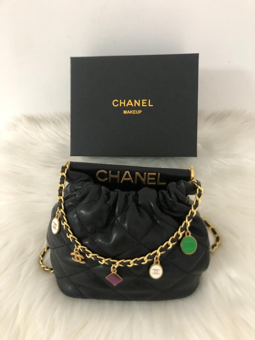 ノベルディー　ショルダーバッグ　多色ロゴ　女性　バッグ 楽天市場】【最大37倍 2/25限定】 ダコタ限定革小物+選べるノベルティ