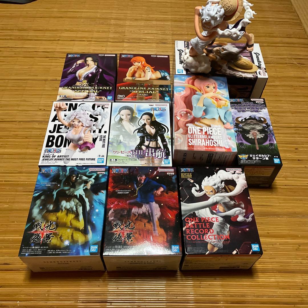 ワンピースフィギュアまとめ売り - メルカリ