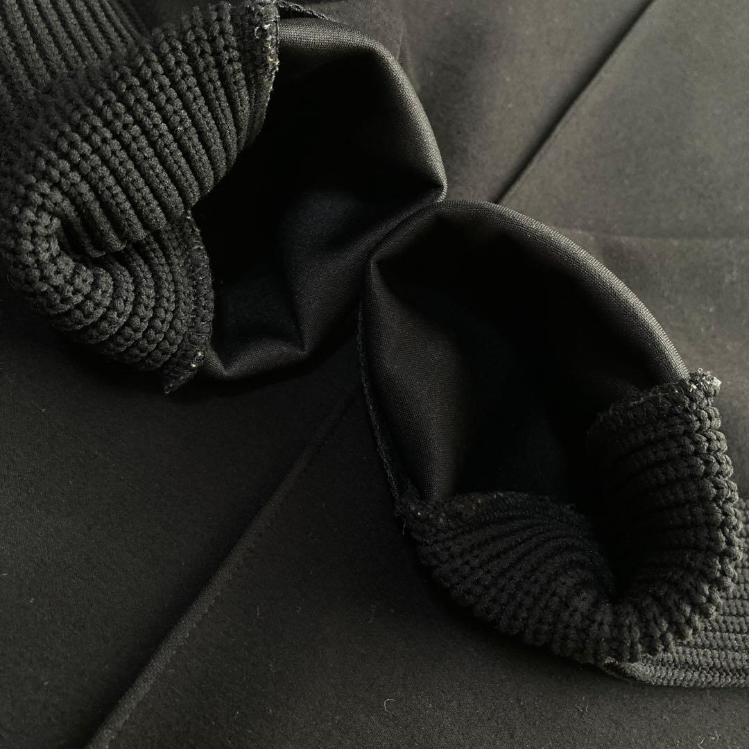 極美品 ビアズリー ニットコンビダンボールプルオーバー 24AW ブラック