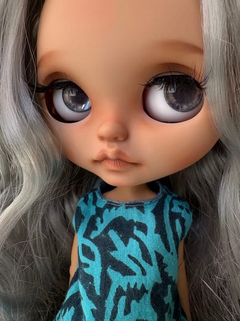 カスタムアイシードール ドレス付 作家様 - メルカリ