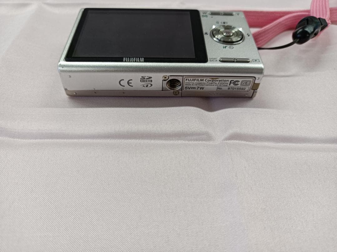 都《CCRFJ》FUJIFILM　FINEPIX　Z200fd　デジタルカメラ