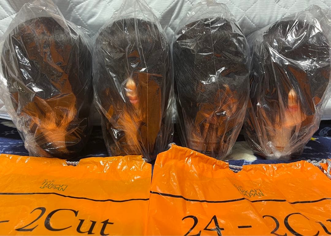 税込3850円だった練習用ブラックウィッグ 4体 税込3850円だった練習用ブラックウィッグ 4体 税込3850円だった練習用