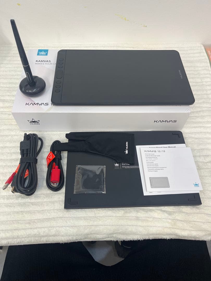 HUION KAMVAS 12 ペンタブレット本体 Amazon.com: HUION KAMVAS 12 Drawing Tablet with Screen, Full
