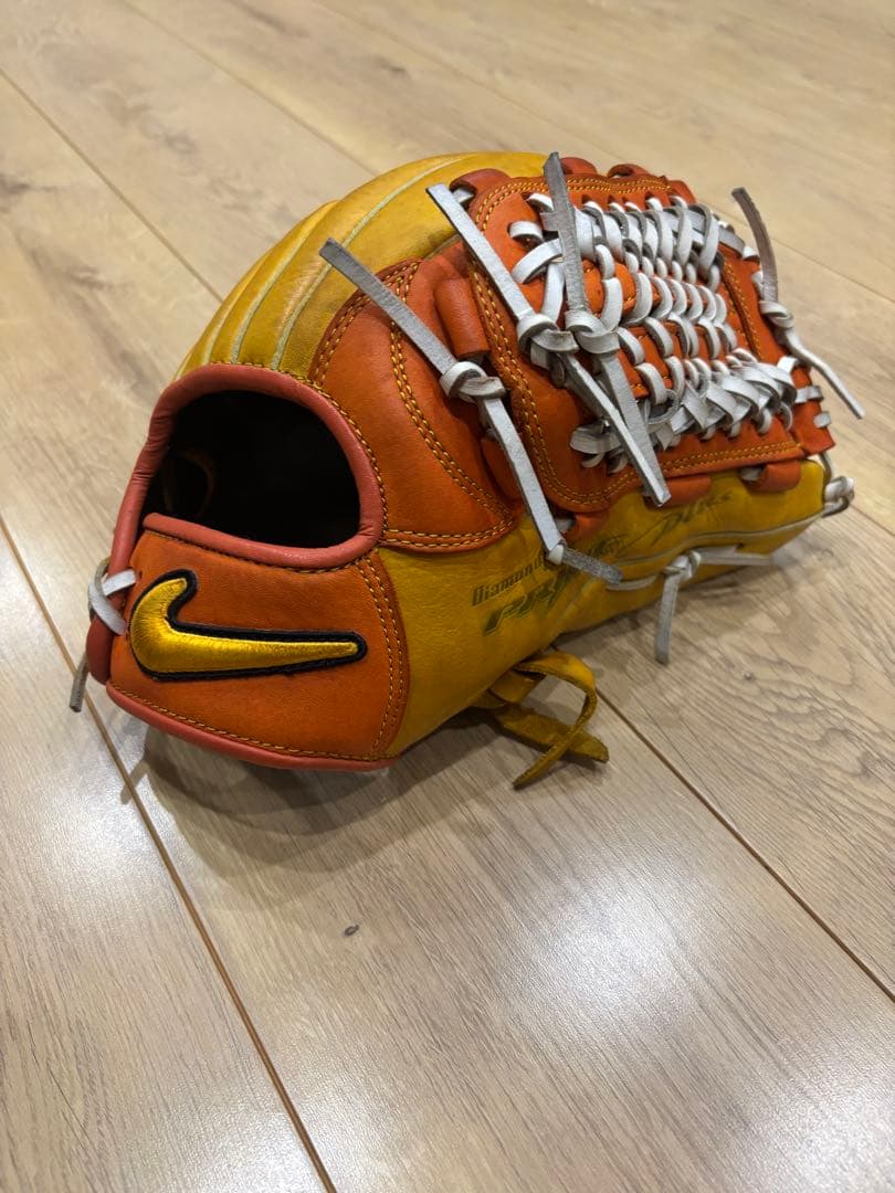 イ*匹様 NIKE一般内野手グローブ！廃盤品！限定モデル！ イ*匹様 NIKE一般内野手グローブ！廃盤品！限定モデル！ イ*匹様 NIKE