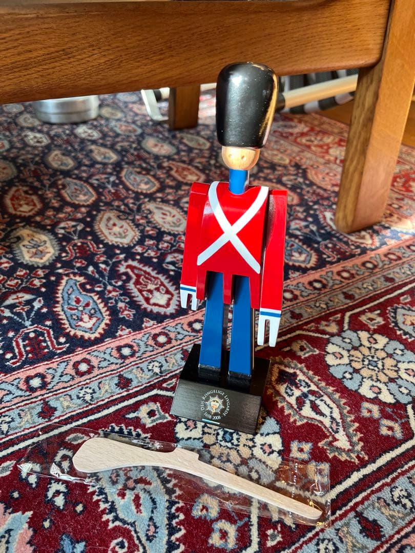 新品/カイ・ボイスン（Kay Bojesen）ロイヤル・ガード/フィギュア カイ・ボイスン Royal Guard 衛兵【ビーチ】 | 北欧ビンテージの