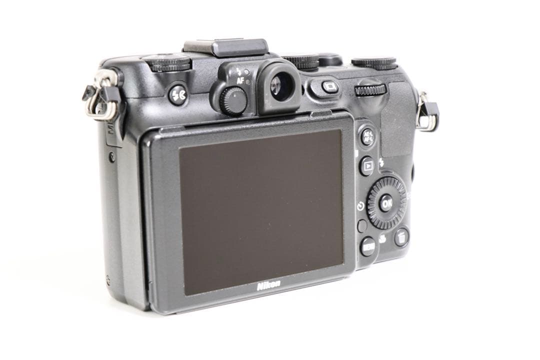 【美品】 ニコン Nikon COOLPIX P7100 《動作確認済》