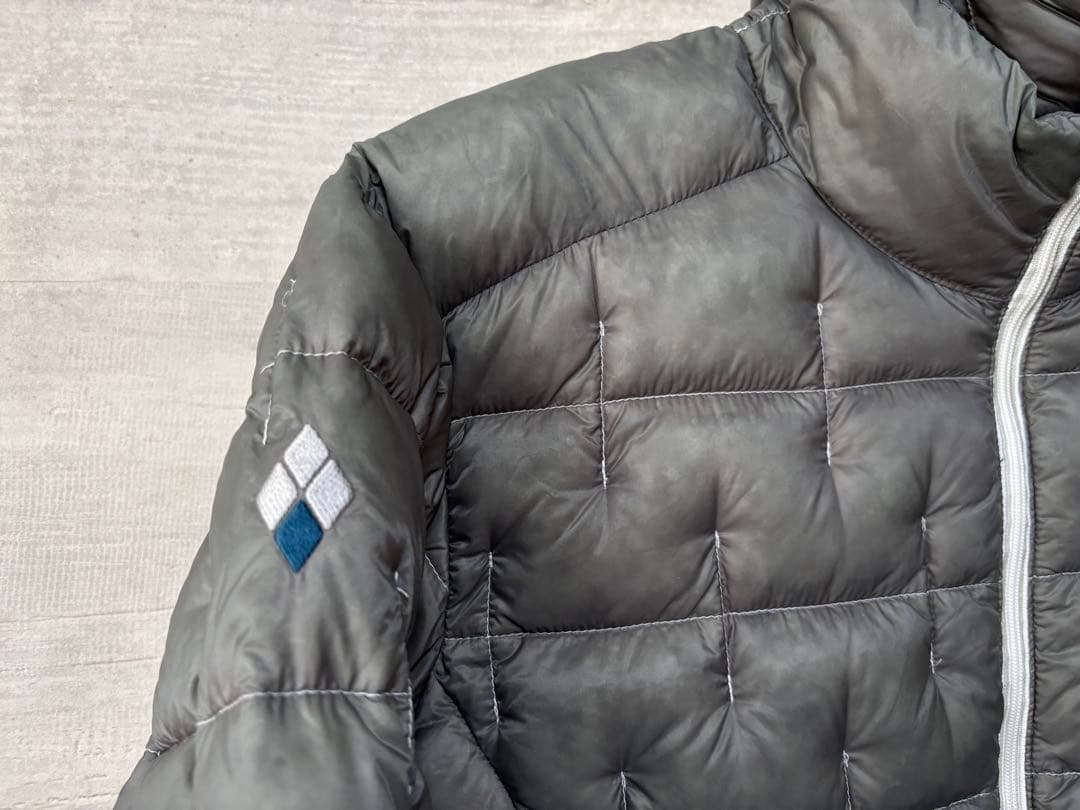 mont-bell モンベル ライト ダウン ジャケット Mサイズ 軽量 灰緑色