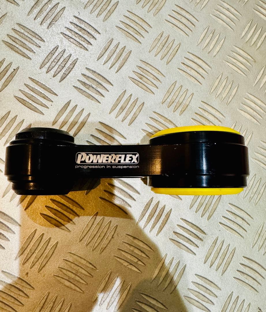 パワーフレックス ロアトルクロッド メガーヌ4 アルピーヌA110 - メルカリ