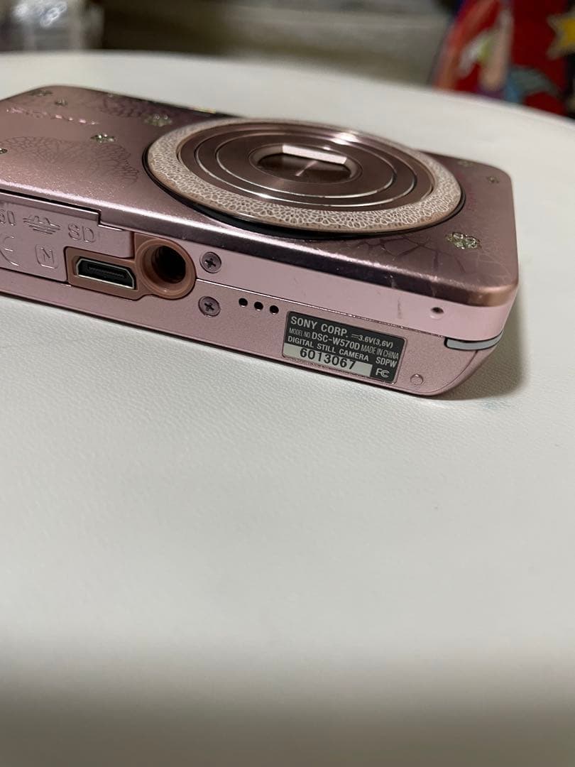 デジタルカメラ SONY cyber shot 16.1MP DSC-W570D