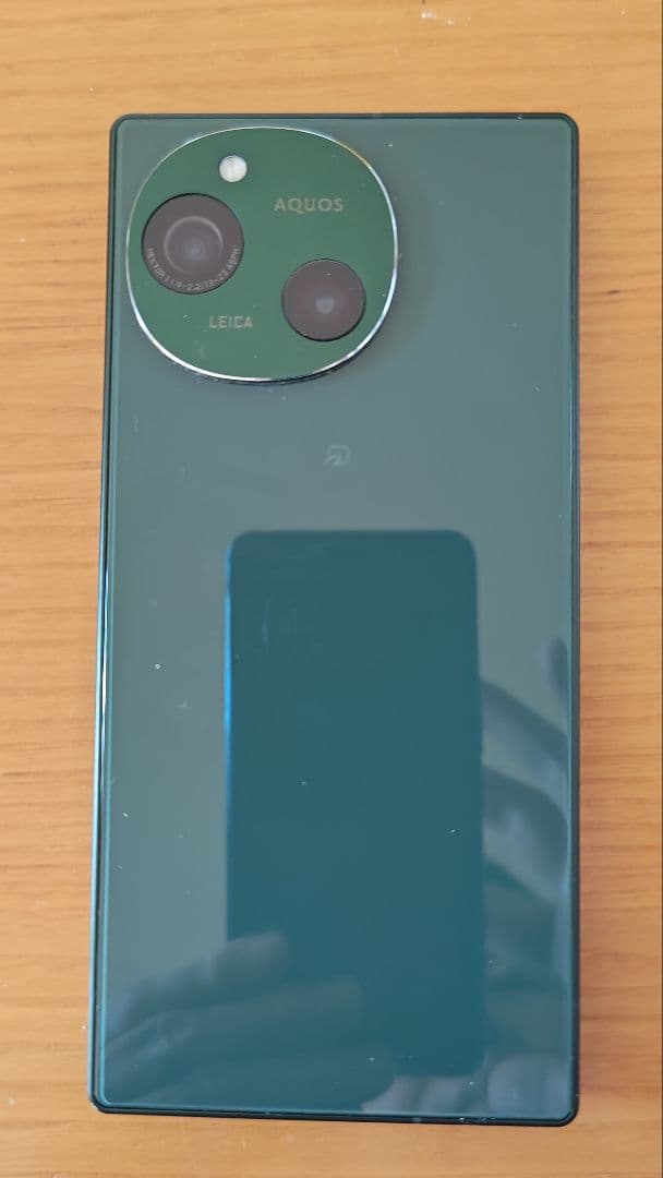 AQUOS R9 本体 + Ailitluoケース付き - メルカリ