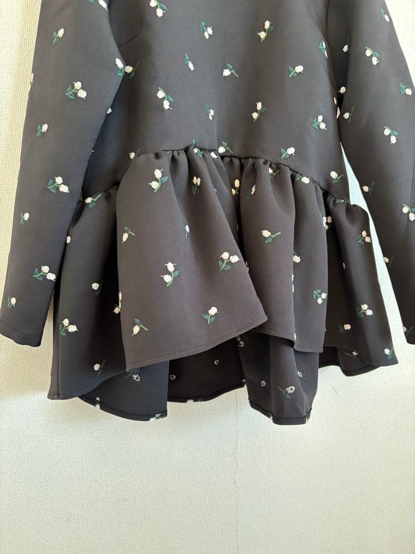 TSURU By MARIKO OIKAWA Gala ブラウス ツルバイ 36 - メルカリ