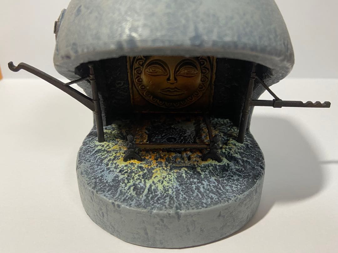 希少]ハウルの動く城 カルシファー フィギュア 暖炉 コミニカ - メルカリ